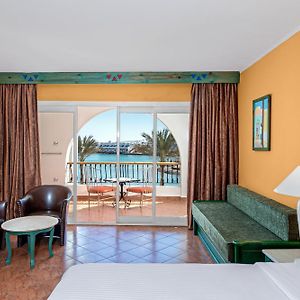 Azur Lagoon Room